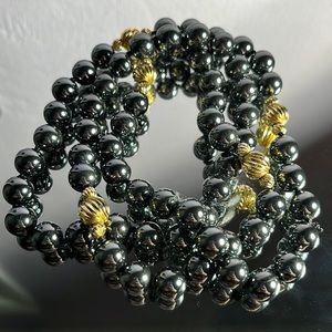 HEMATITE NECKLACE